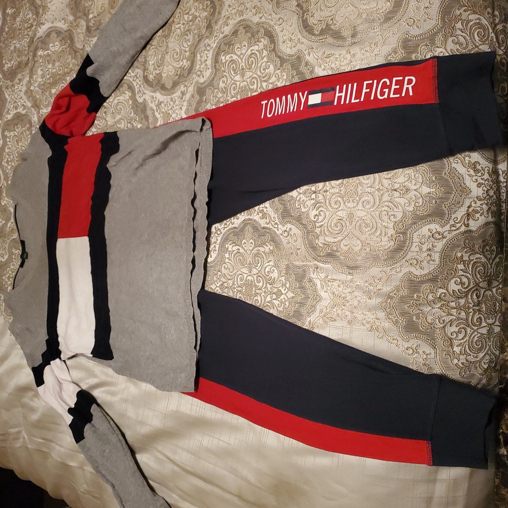 Tommy outfit
